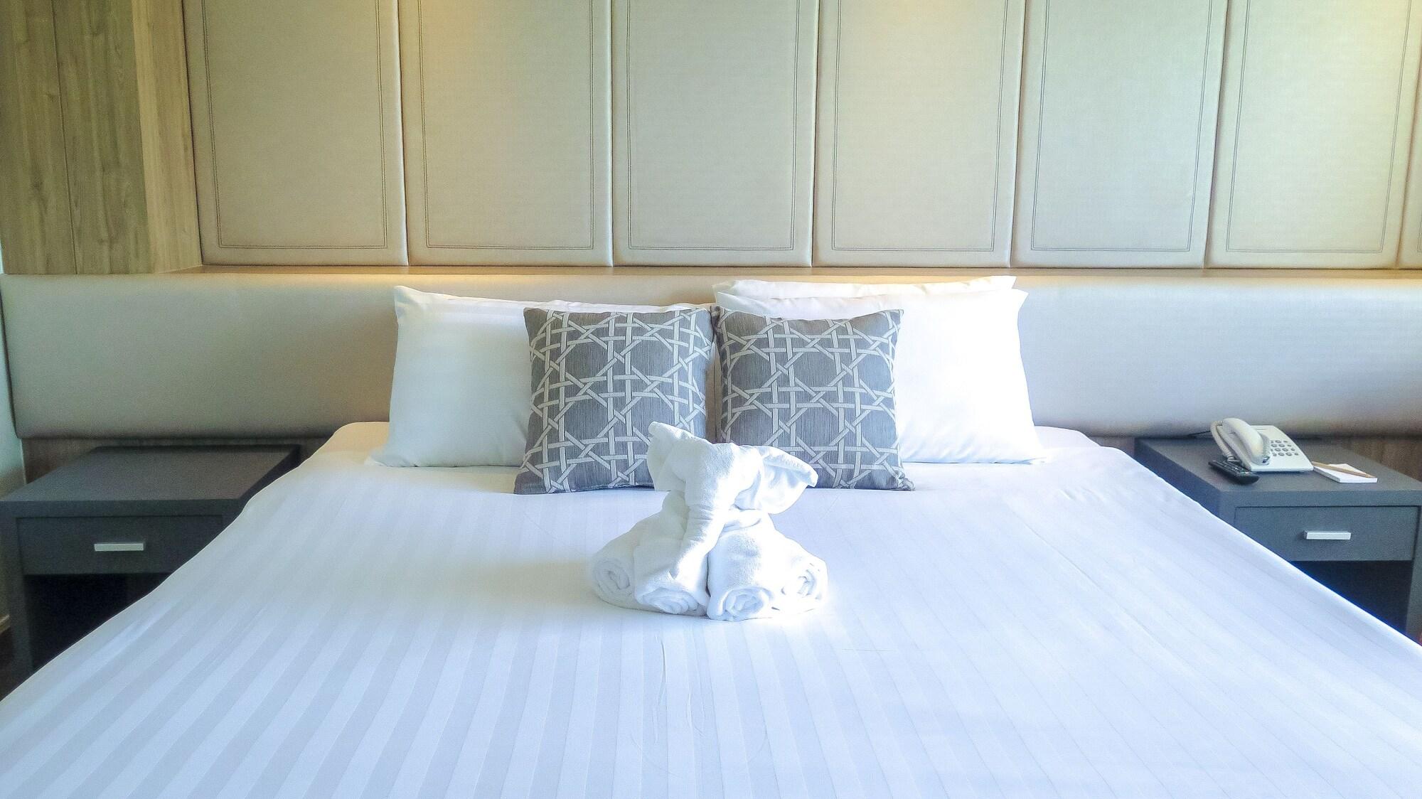 Patong Hiran Residence מראה חיצוני תמונה